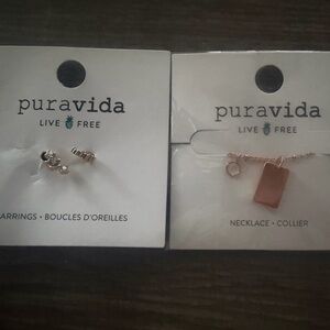 Pura Vida Rose Gold Rectangular Pendant Necklace with Ring Accent